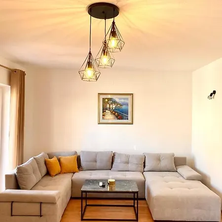Lejlighed Apartman Tino