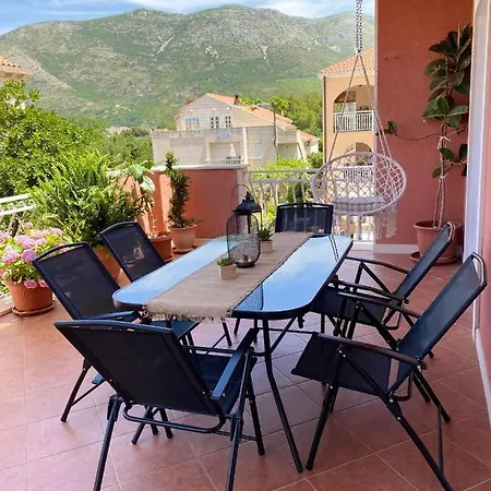 Apartment Apartman Tino