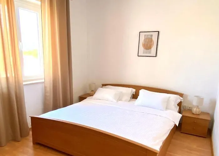 Apartman Tino *